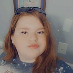 Meet your Posher, Lacey